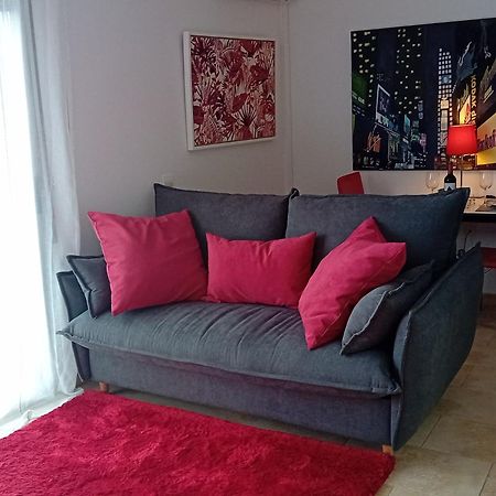 El Estudio De Las Mariposas,Sofa Cama , Cocina Y Bano Partida de La Canada Luaran gambar