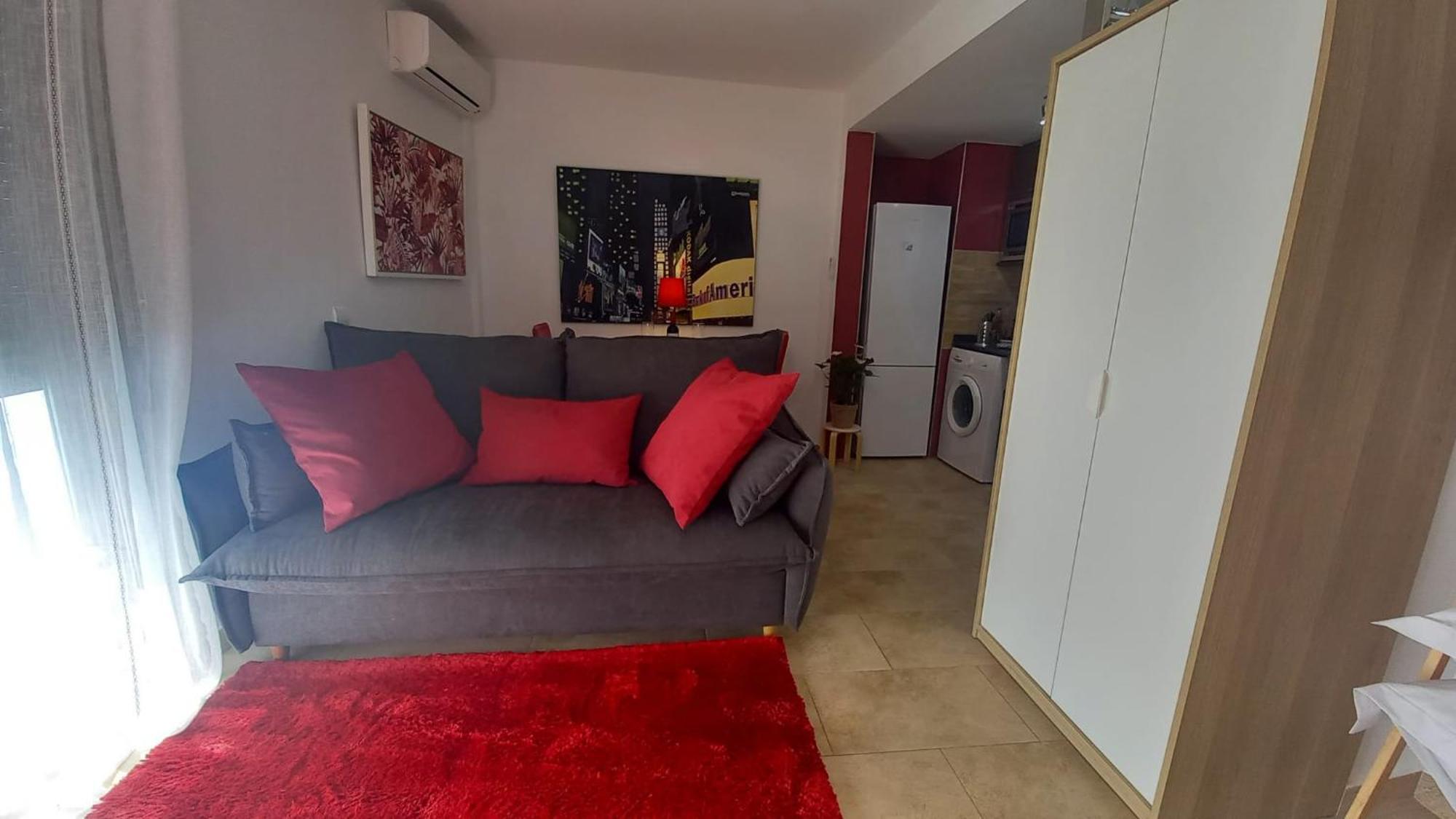 El Estudio De Las Mariposas,Sofa Cama , Cocina Y Bano Partida de La Canada Luaran gambar