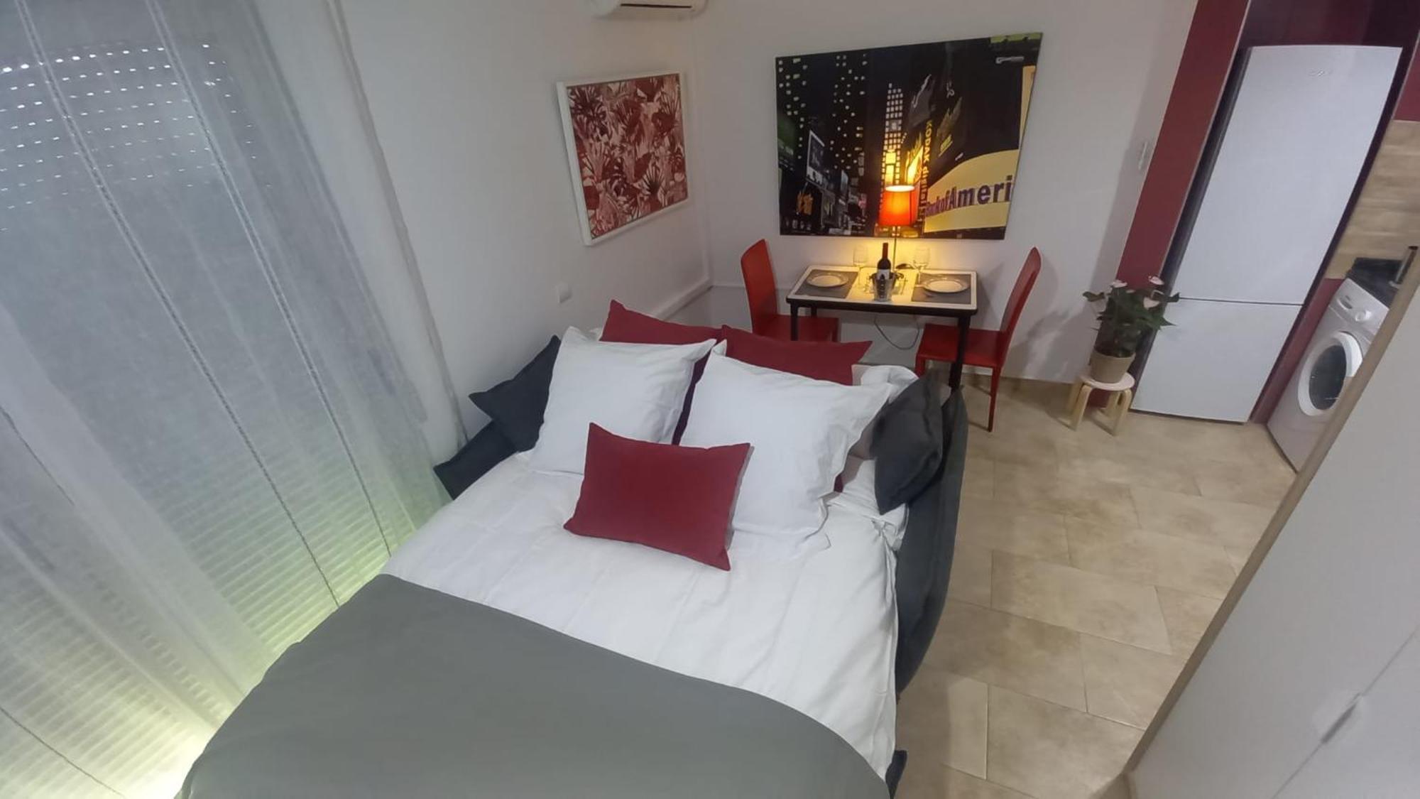 El Estudio De Las Mariposas,Sofa Cama , Cocina Y Bano Partida de La Canada Luaran gambar