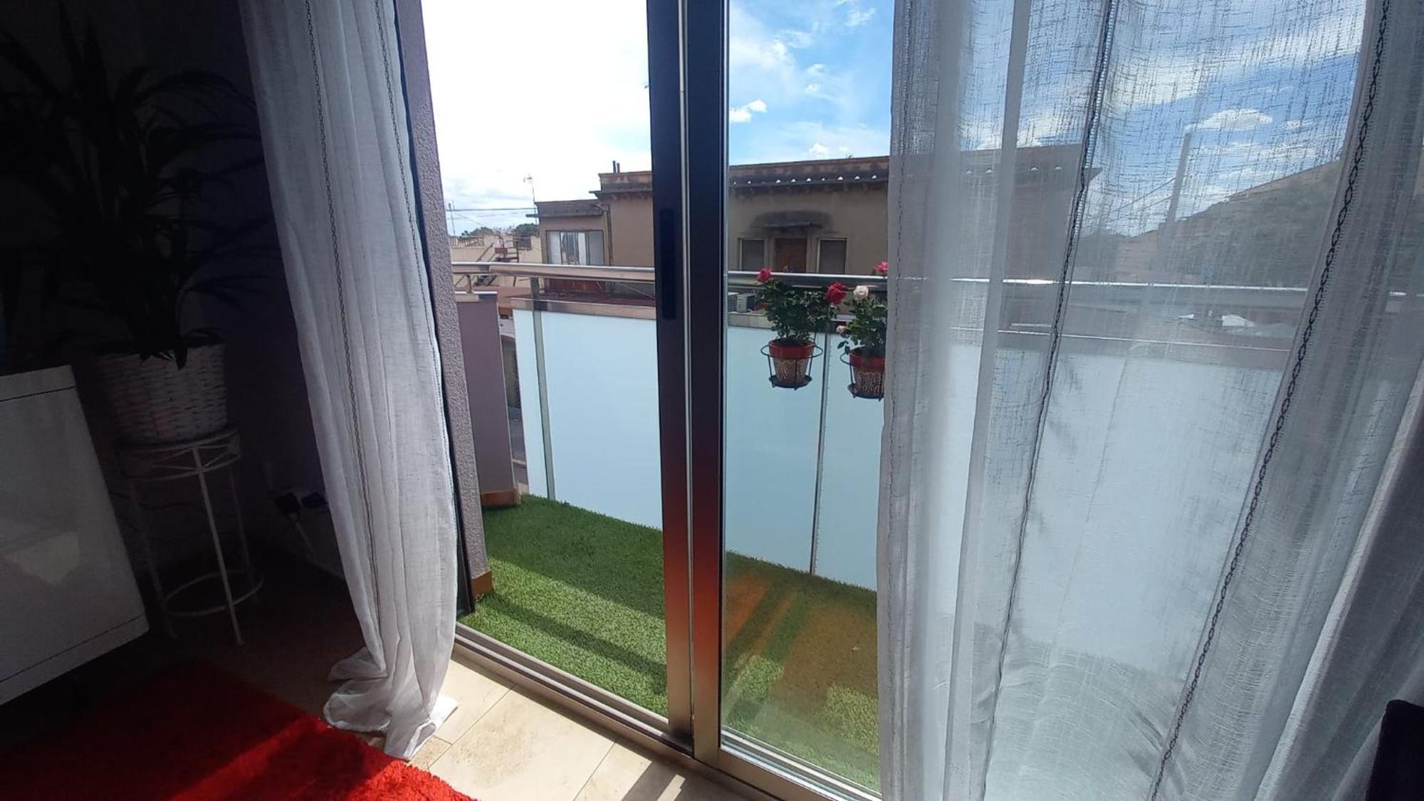 El Estudio De Las Mariposas,Sofa Cama , Cocina Y Bano Partida de La Canada Luaran gambar